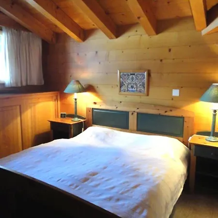 South Facing Family In Saanen Village Semesterbostad Gstaad