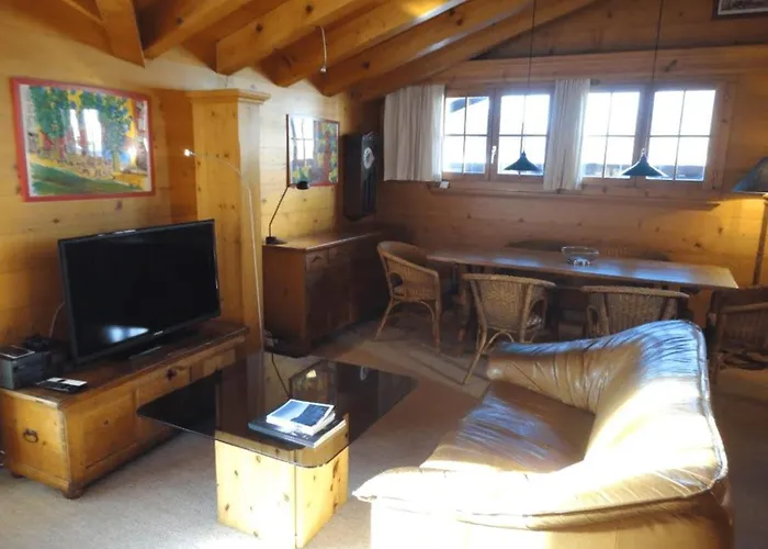 South Facing Family In Saanen Village * Gstaad